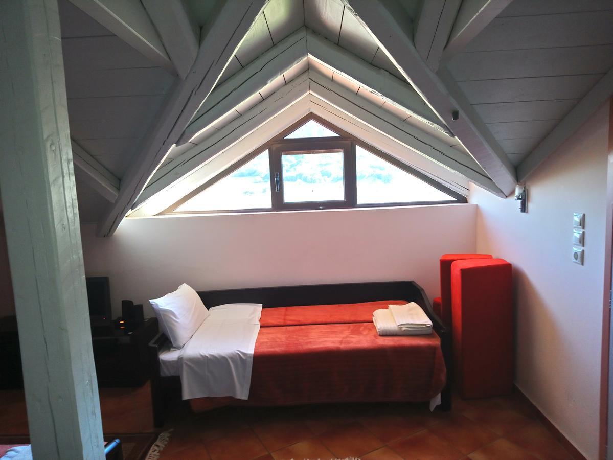 Elikonio Hotel Agia Anna  Exterior photo